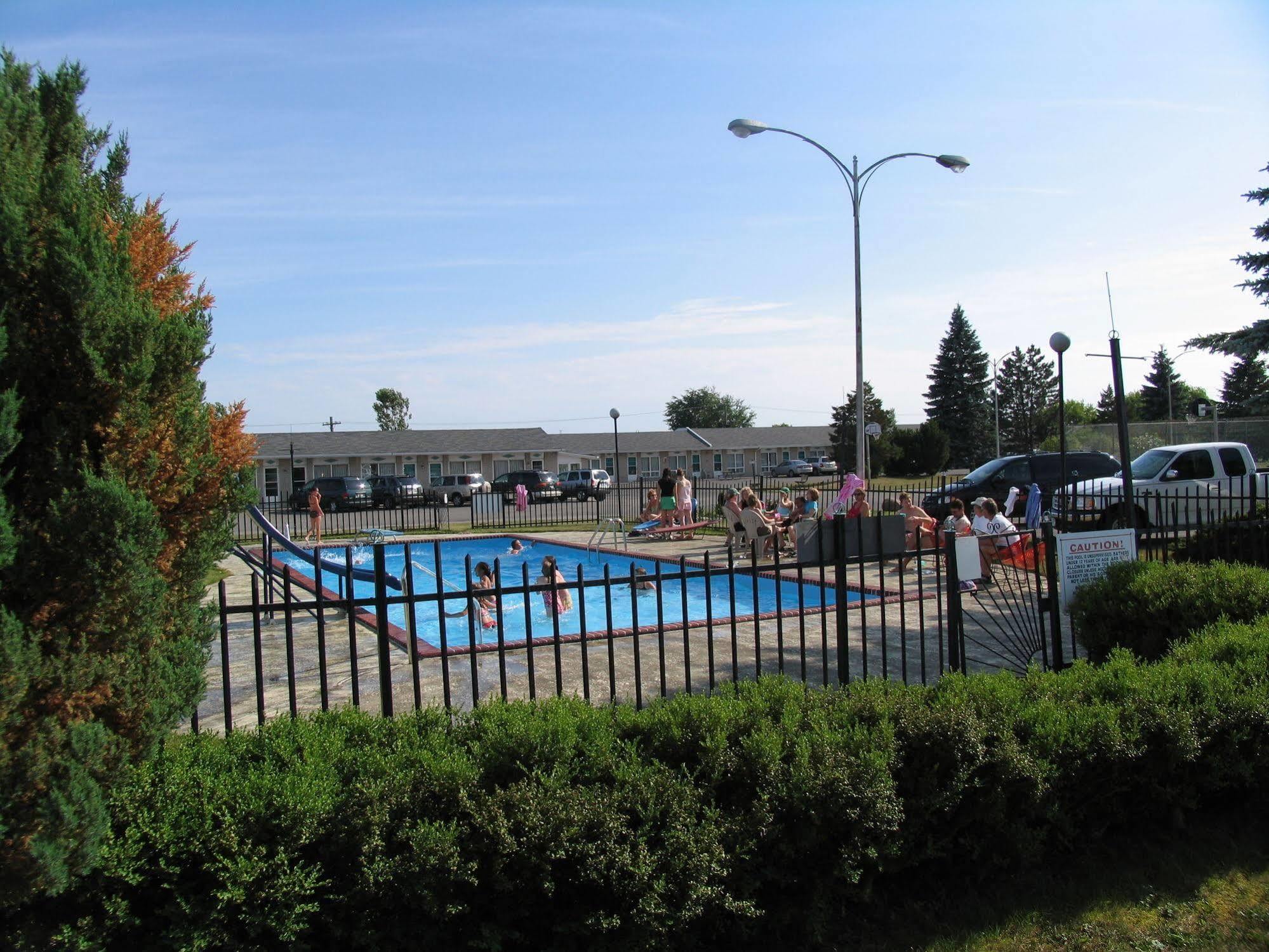 Seven Oakes Motel Kingston Exterior foto